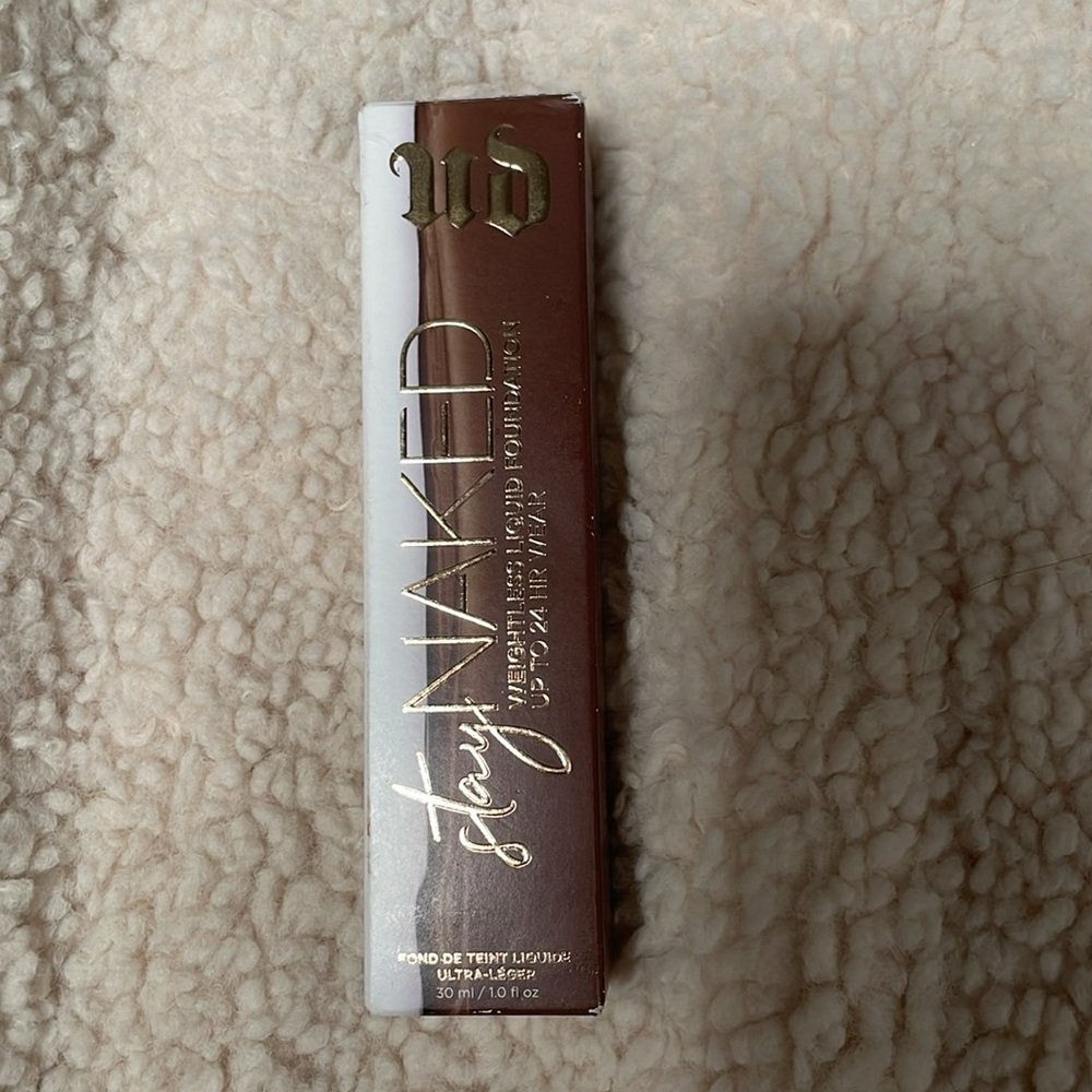 NEW urban decay stay naked weightless liquid foundation Shade 81NN